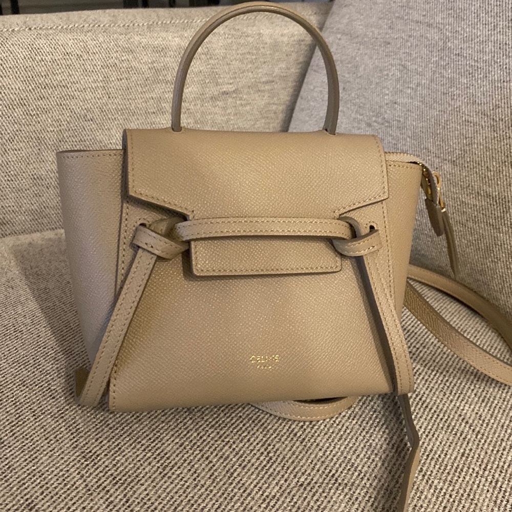[New] Celine PICO BELT BAG IN GRAINED CALFSKIN
LIGHT TAUPE